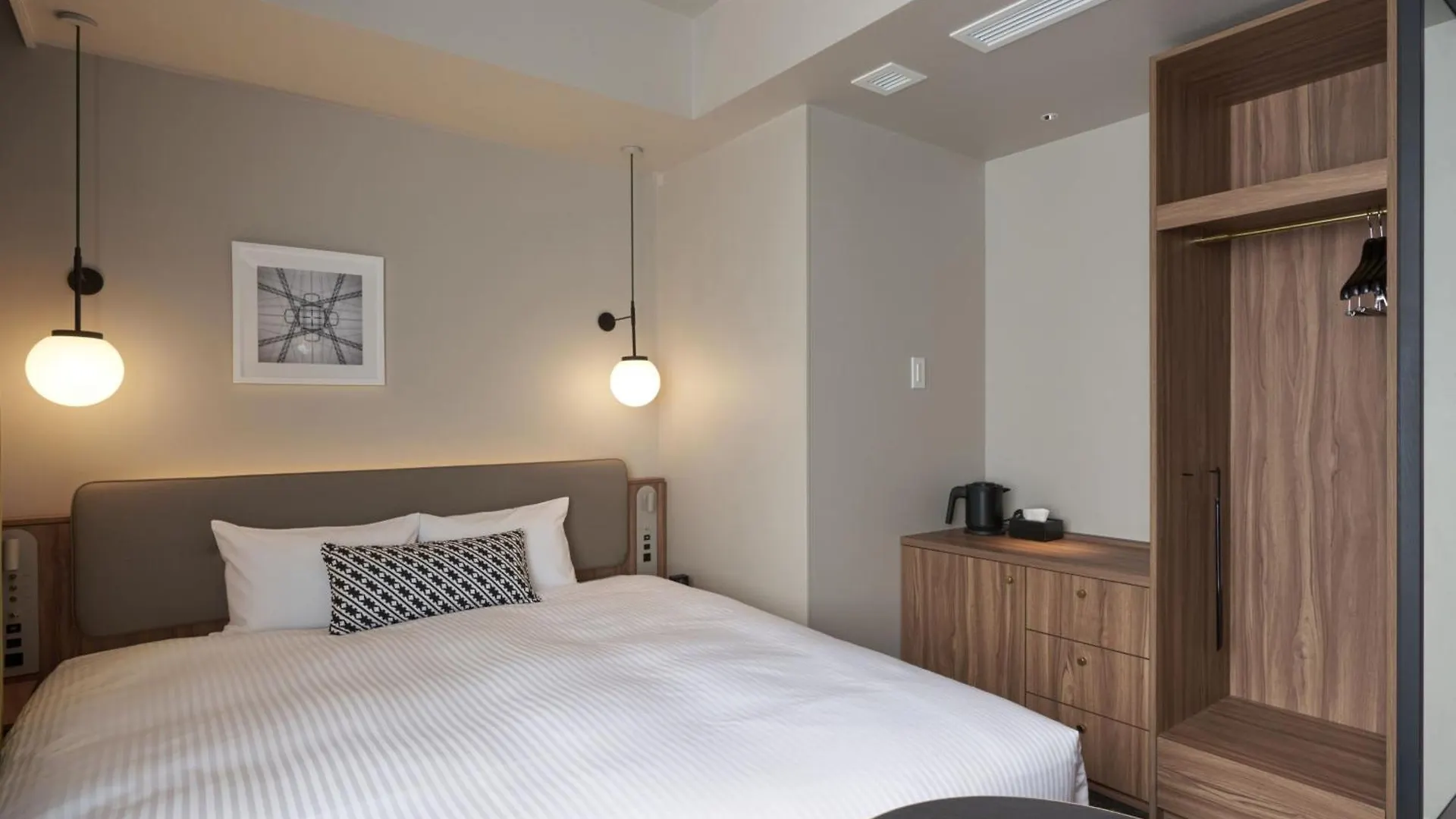 Cross Life Hakata Tenjin Fukuoka  Hotel